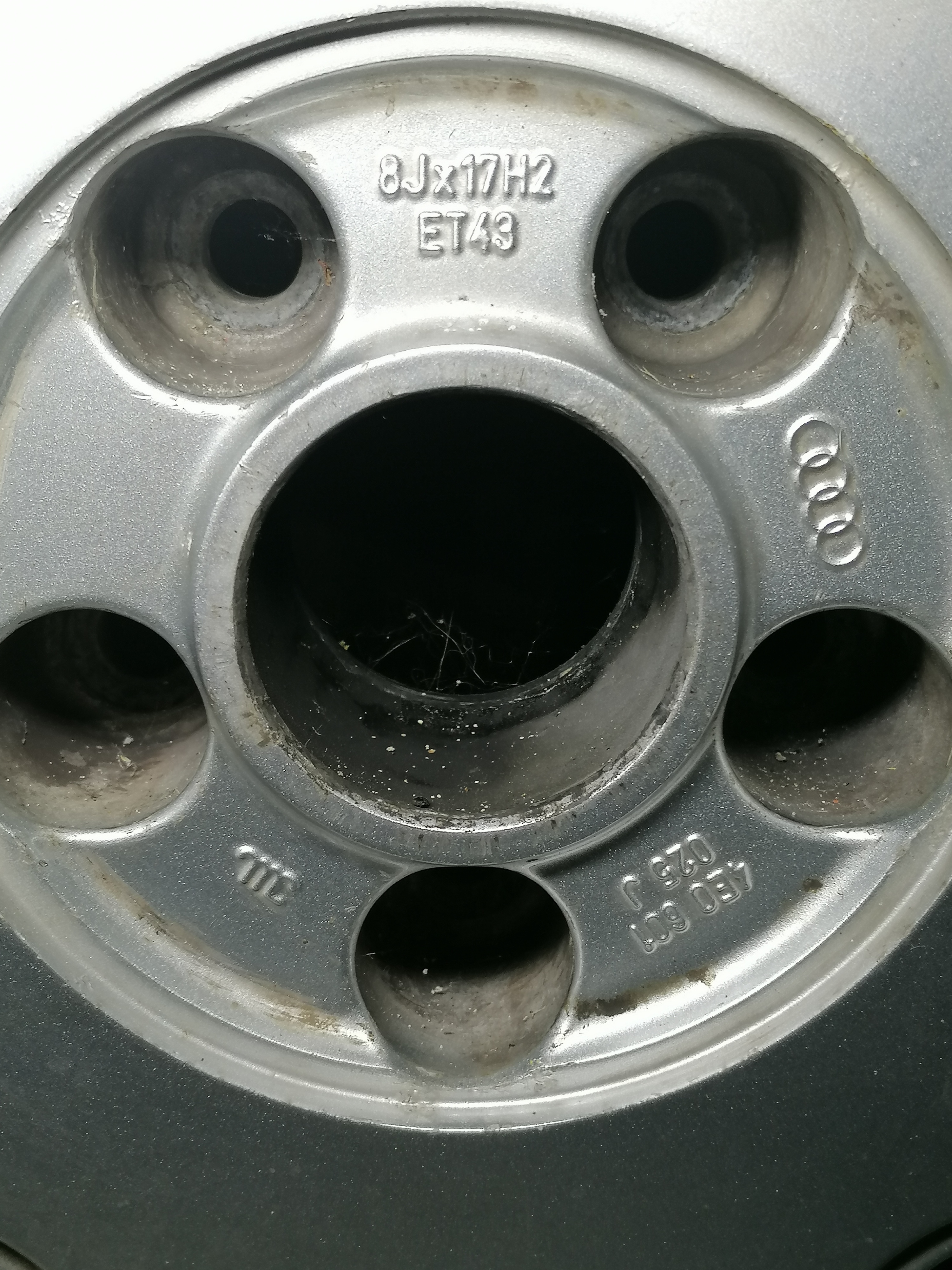 5 CERCHI IN LEGA AUDI DA 17 ORIGINALI AUDI A8